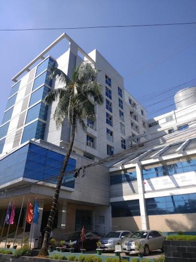 Nirvana Inn Силет Екстериор снимка