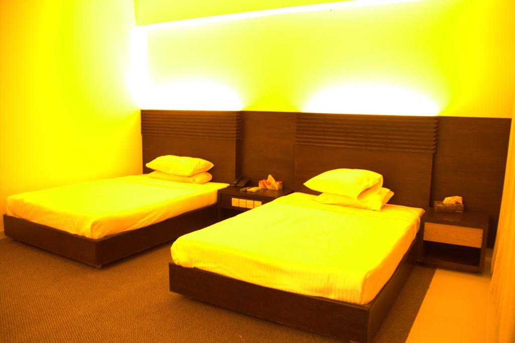 Nirvana Inn Силет Екстериор снимка